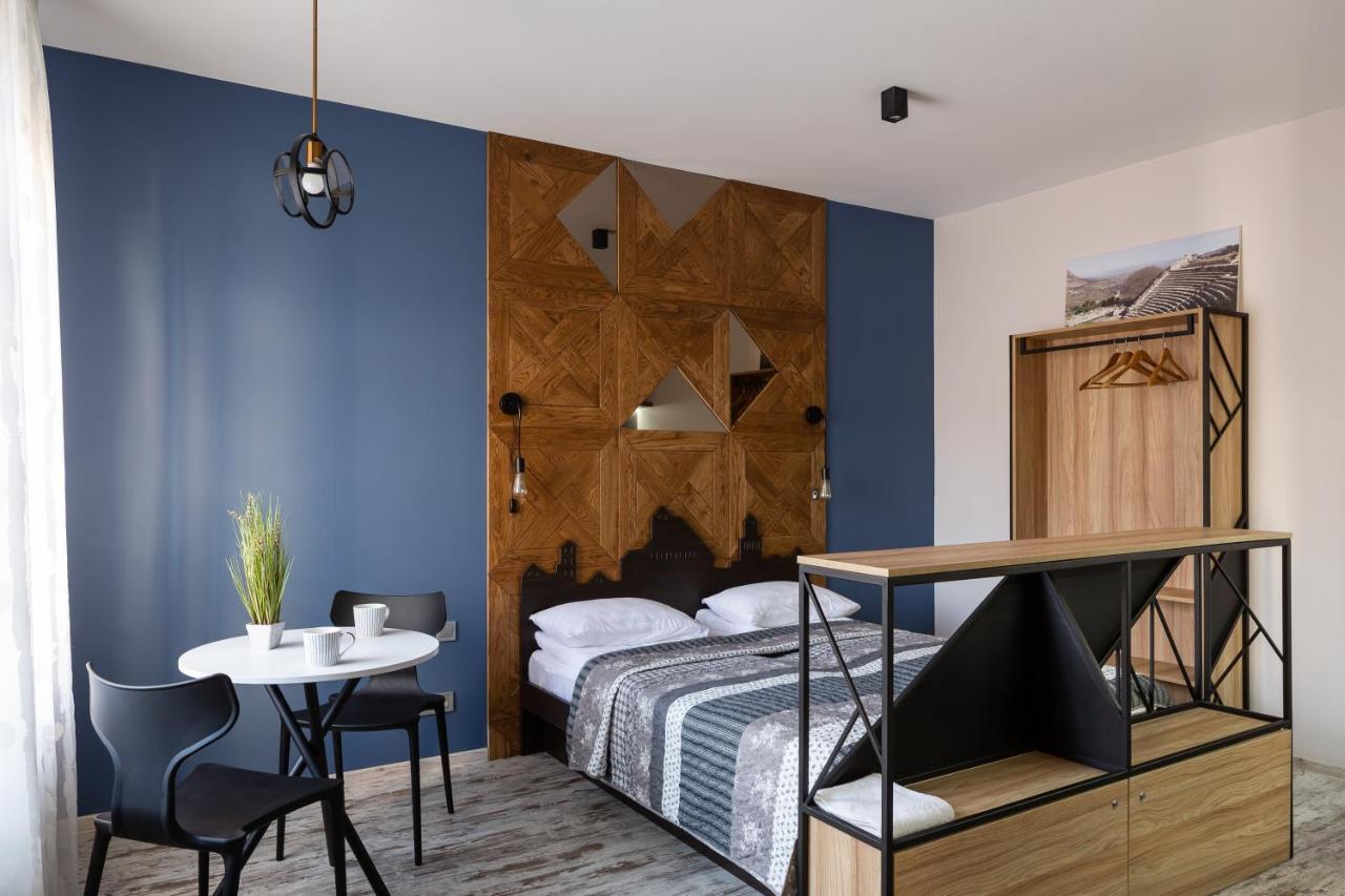 Lion King Danyla 1 Apartment Лвив Екстериор снимка